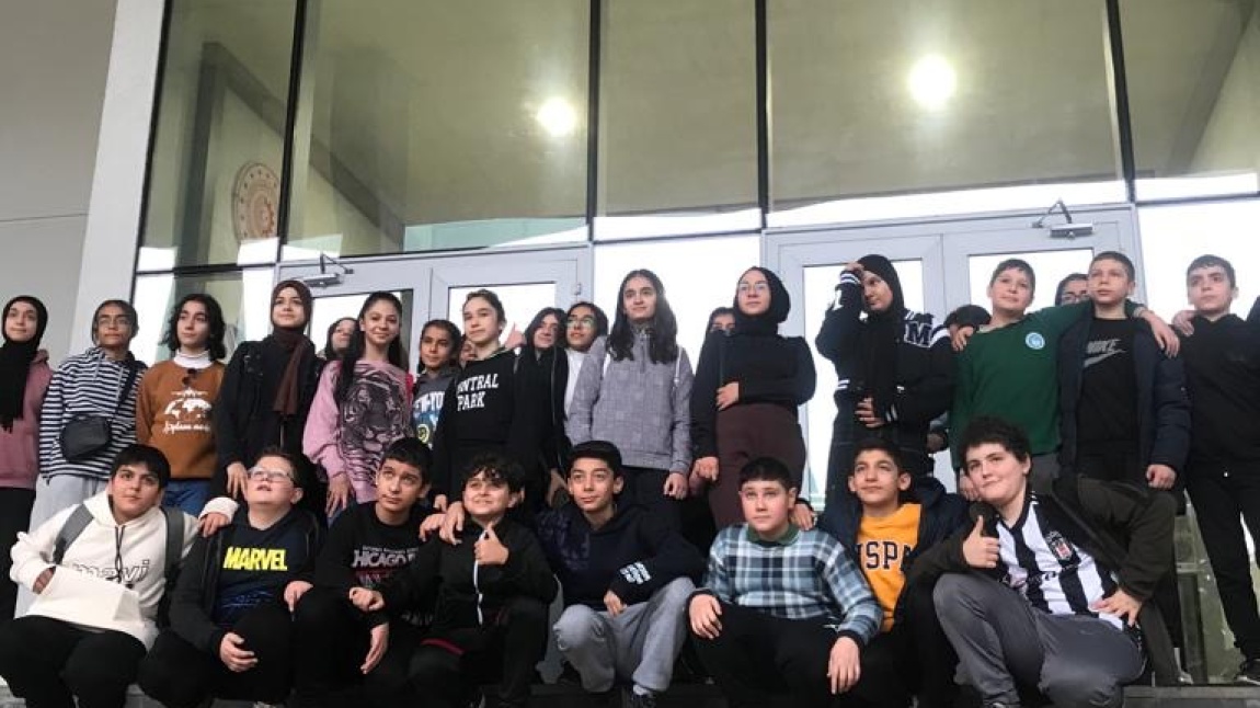 Sosyal Okul Projesi-Okul Kültürel Faaliyetleri: Gaziantep Panorama Müzesi ve Müzeyyen Erkul Bilim Merkezi Gezisi